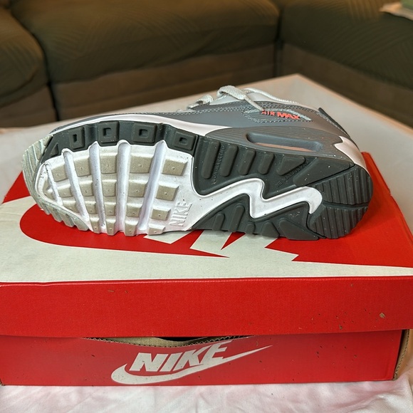 Kids Nike Air Max 90 - Picture 4 of 7